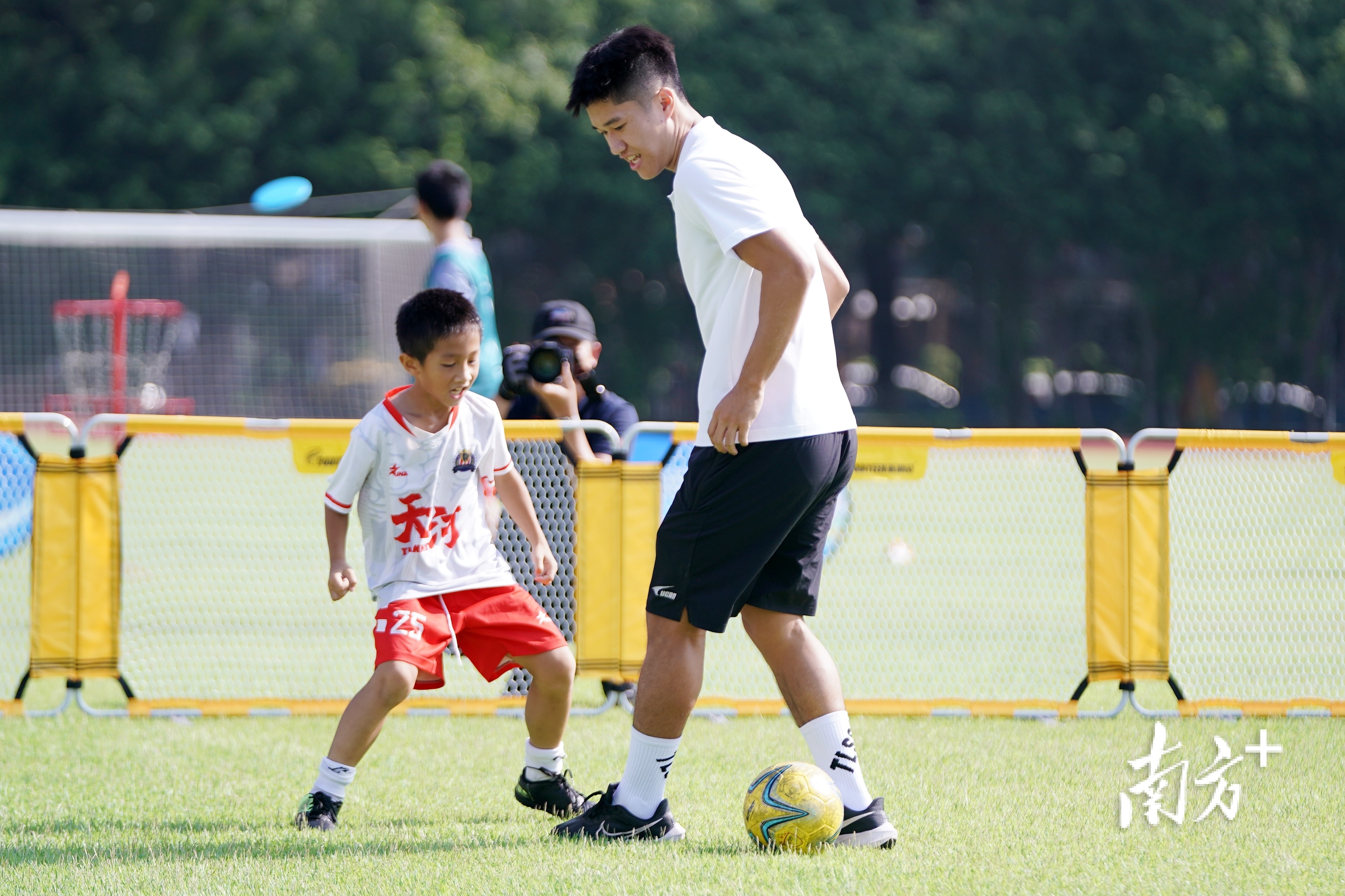 amp, 活动为依托, 广阔平台 amp, 活动为依托, 广阔平台